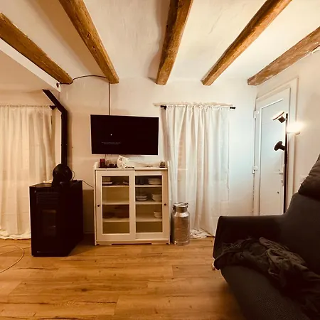 Pedra Seca Apartment Camprodon