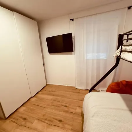 Pedra Seca Apartment Camprodon
